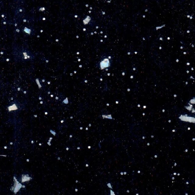 andromeda-chernaya